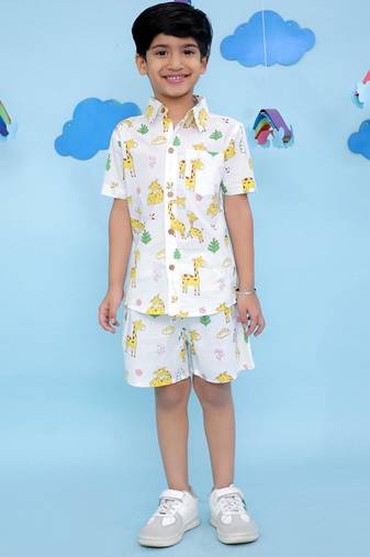 White cotton printed coordset for boys