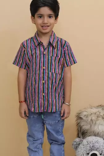 Purple cotton printed shirts for boys