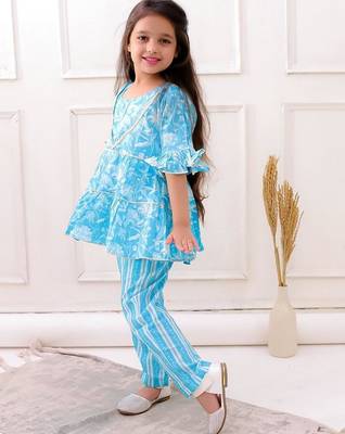 Blue cotton printed festive wear-kurta pajama for girls 4