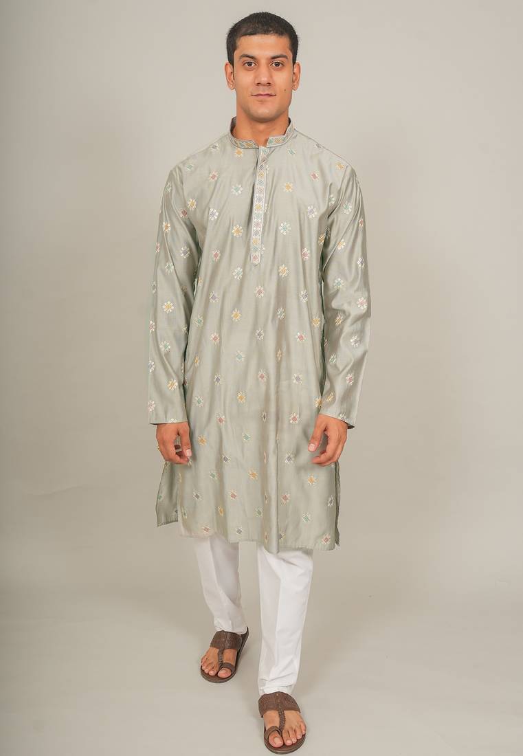 Handcrafted cotton kurta pajama set for men     grey