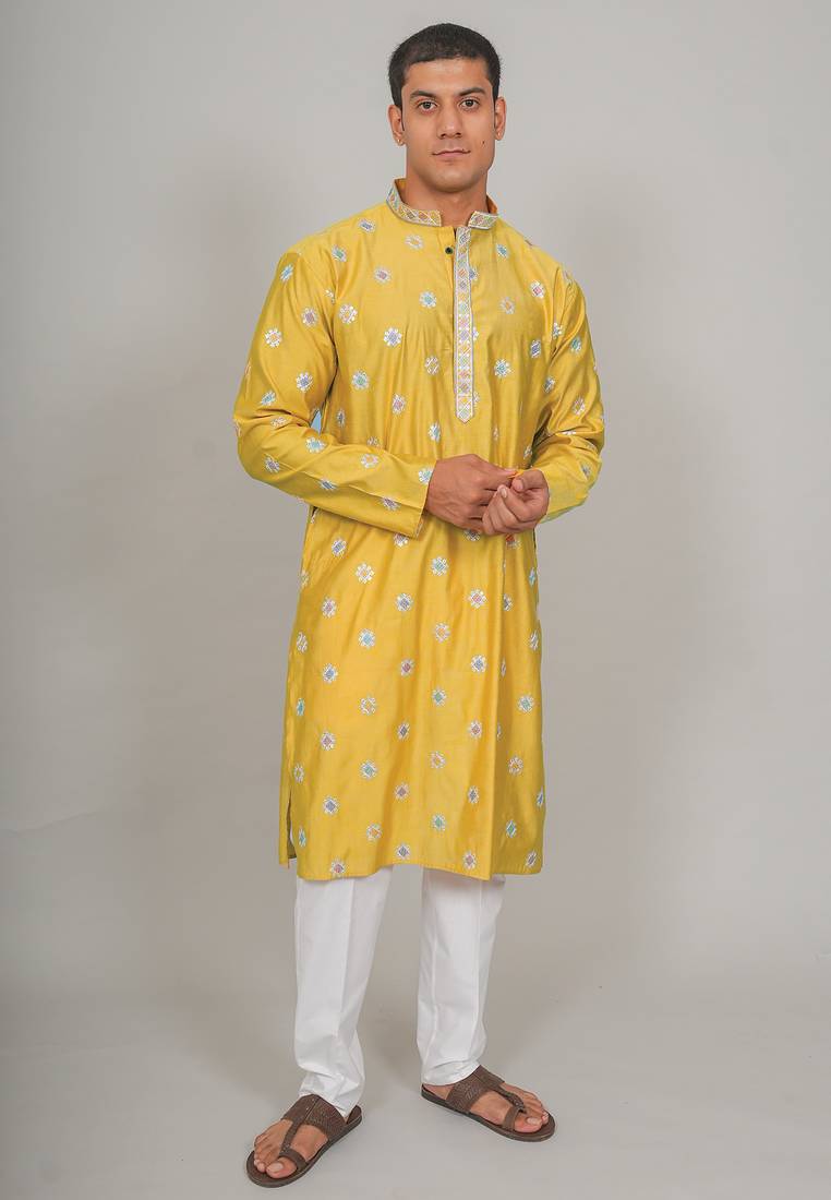 Handcrafted cotton kurta pajama set for men     yellow