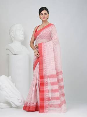 Elegant checked tant saree in white and red with intricate borders 3