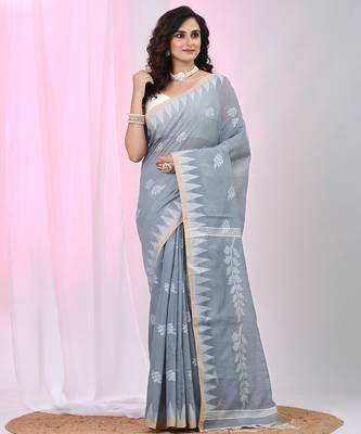Handspun cotton saree in grey with leaf and geometric patterns 1
