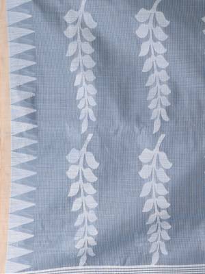 Handspun cotton saree in grey with leaf and geometric patterns 4