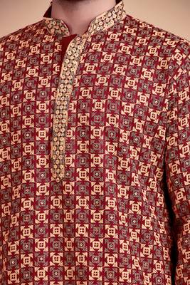 Elegant maroon kurta with yellow thread embroidered geometric pattern & embellished neckline 4