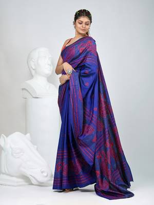 Vibrant blue bangalore silk kantha stitch saree with red ethnic motif 2
