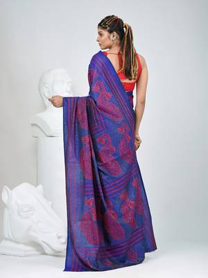 Vibrant blue bangalore silk kantha stitch saree with red ethnic motif 3
