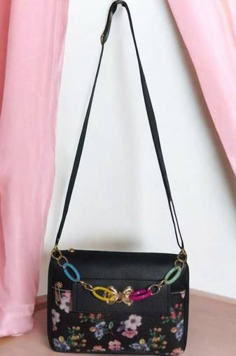 Elegant Floral & Bow Crossbody Bag