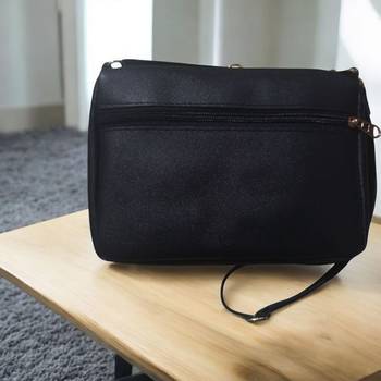  Elegant Floral & Bow Crossbody Bag 2