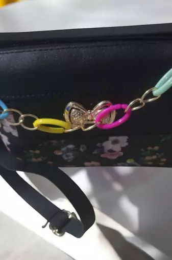  Elegant Floral & Bow Crossbody Bag