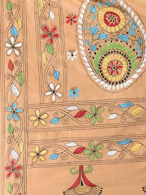 Beige silk blend kantha stitch saree with multicolor thread work 4