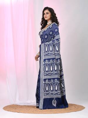 Navy blue silk blend kantha stitch saree with paisley & floral motifs 2