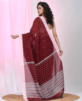 Red cotton saree with white border and woven patterns 3