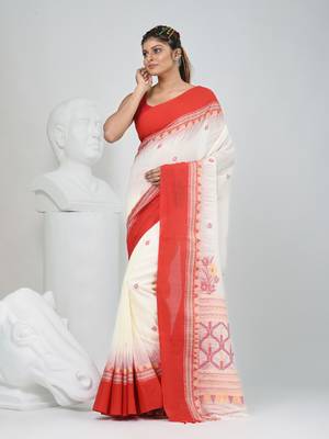 Off white and red cotton saree with traditional woven border 2