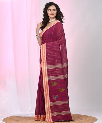 Fuchsia cotton saree with beige border & bird motif design 2