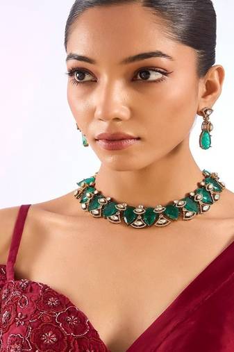 Gold plated green stone necklace set