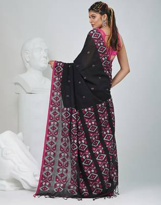 Elegant black cotton saree with geometric floral borders 3