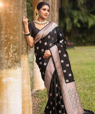 New Banarasi Silk Black Woven Women's Saree With Blouse Set  1