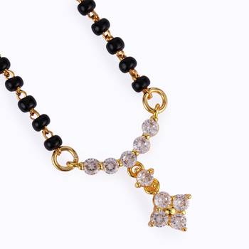 Traditional lovely cz studded flower design gold plated black beaded adjustable chain mangalsutra for women 3