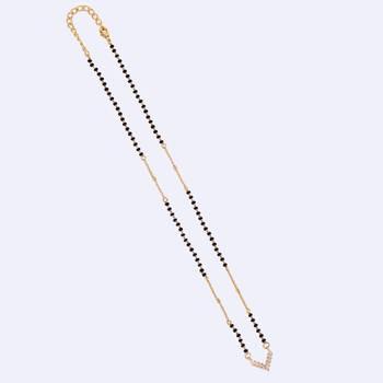 Traditional splendid "v" shape gold plated black beaded adjustable chain mangalsutra for women 2