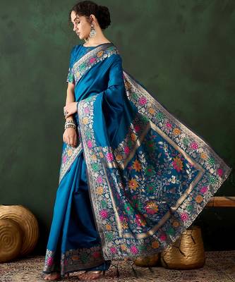 blue woven jacquard silk blend saree with blouse piece 4