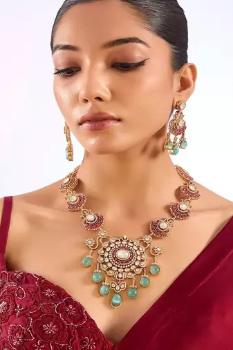 Gold plated multicolor stone necklace set