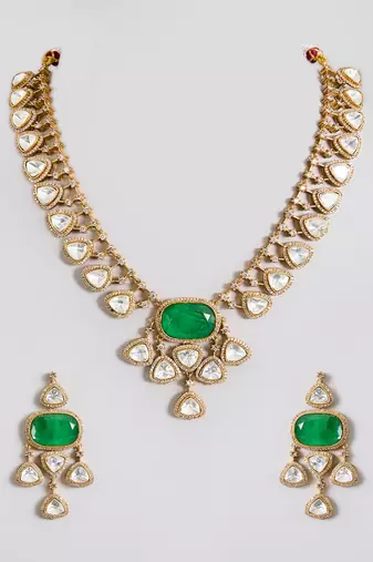 Gold plated green stone necklace set