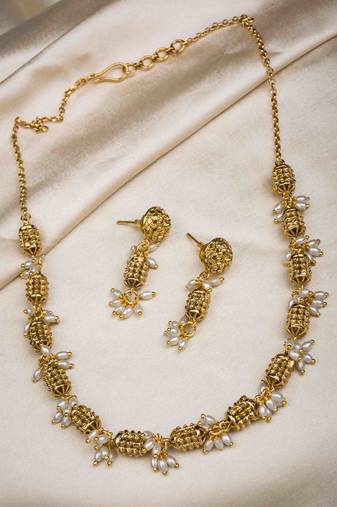Antique finish golden beads necklace with rice pearl