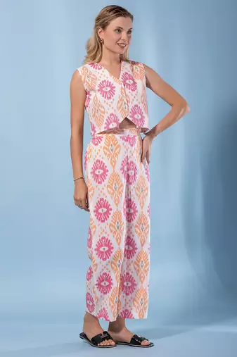 women orange and cream pure cotton sleeveless co-ord set