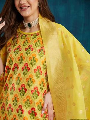 Rajgranth women's jacquard fabric jacquard print kurta set with dupatta 4