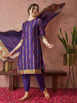 Rajgranth women's cotton chanderi fabric jacquard print kurta set with dupatta 3