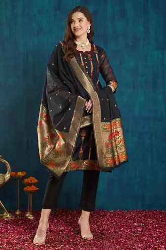 Rajgranth women's cotton chanderi fabric jacquard print kurta set with dupatta