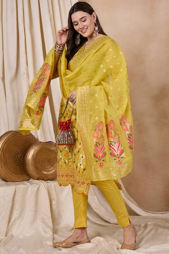 Rajgranth women's cotton chanderi fabric jacquard print kurta set with dupatta