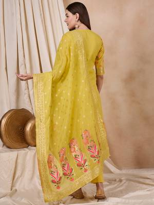 Rajgranth women's cotton chanderi fabric jacquard print kurta set with dupatta 2