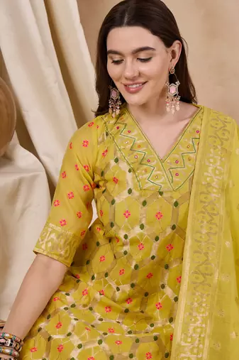 Rajgranth women's cotton chanderi fabric jacquard print kurta set with dupatta
