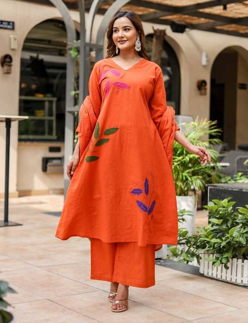 Silly cotton semi-anarkali printed kurti-pant-dupatta  set