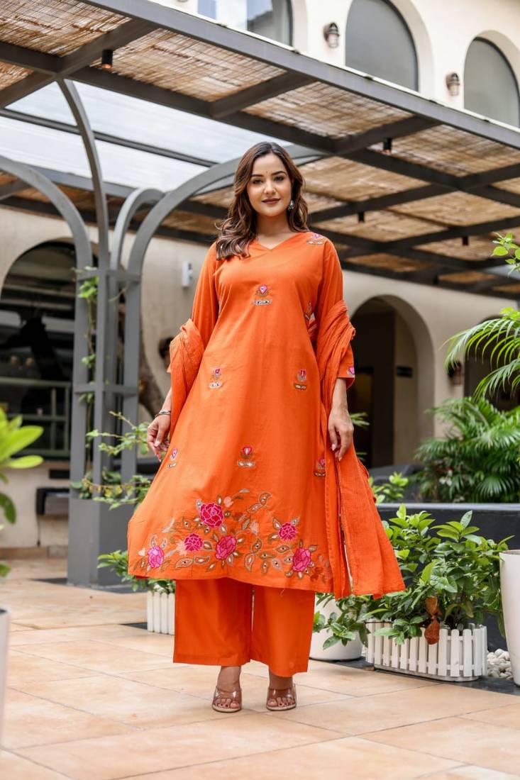 Silly cotton semi-anarkali printed kurti-pant-dupatta  set