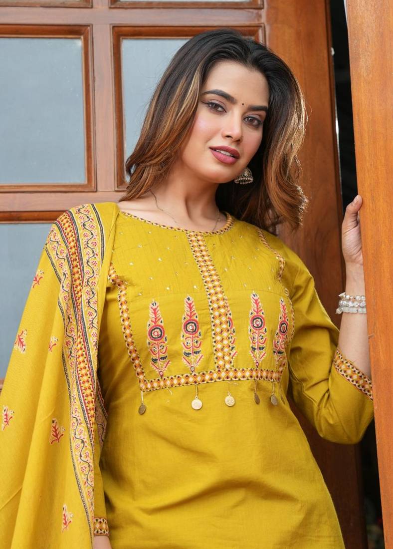 Cotton cambric straight  printed kurti-pant-dupatta  set