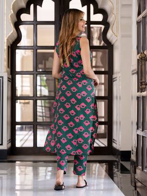 Women dark green pure cotton straight kurta set 4