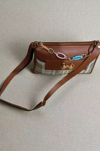  Floral Print Crossbody Bag