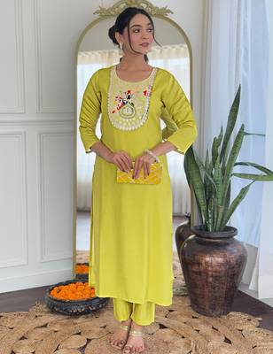 Women   s rayon embroidered straight kurta set with pant & taby printed dupatta 5