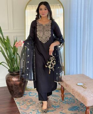  embroidered straight kurta set in viscose with pant & dupatta 1