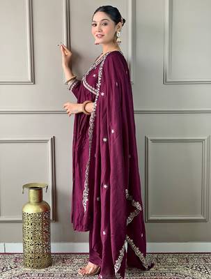 vichitra silk blend embroidered flared kurta set with viscose silk blend pant & chinon lace dupatta 2