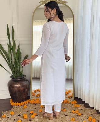 viscose embroidered straight kurta set with bsy pant & silk blend laced dupatta 3