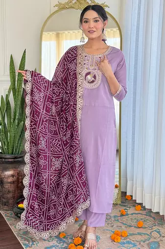 Women's lavender embroidered kurta set in bsy viscose with silk blend lace dupatta