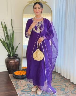 rayon slub embroidered straight kurta set with pant & organza laced dupatta 5