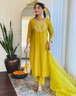rayon slub embroidered straight kurta set with pant & organza laced dupatta 5