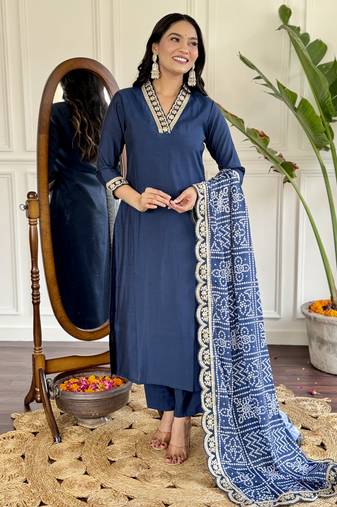 Women’s viscose silk embroidered kurta set with pant & printed chinon dupatta