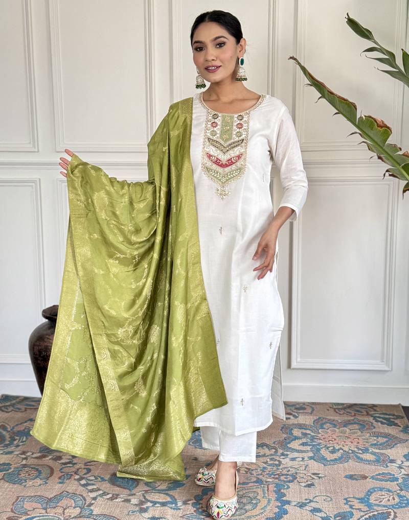 Women’s viscose blend embroidered straight kurta set with pant & jacquard silk dupatta