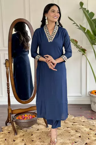 viscose silk embroidered kurta set with pant & printed chinon dupatta